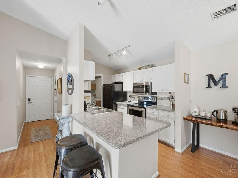 7680 Scioto Court, Unit 207, West Chester, OH 45069 Photo 12
