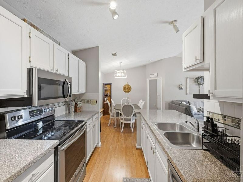 7680 Scioto Court, Unit 207, West Chester, OH 45069 Photo 14