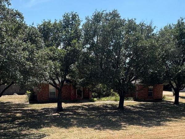9805 Heritage Parkway , West, TX 76691