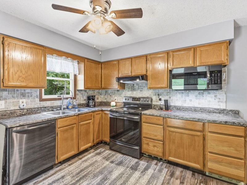 34796 Geiger Road , Logan, OH 43138 Photo 14