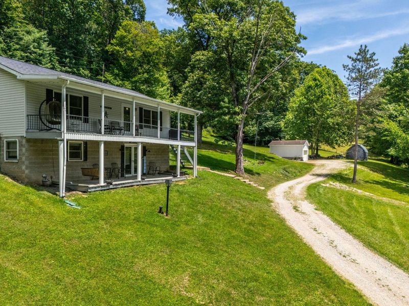 34796 Geiger Road , Logan, OH 43138 Photo 3