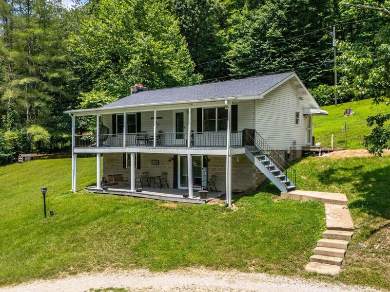 34796 Geiger Road , Logan, OH 43138 Photo 4