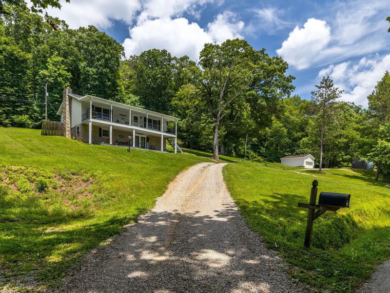 34796 Geiger Road , Logan, OH 43138 Photo 5