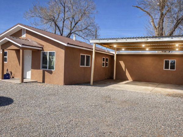1609 Lundy Lane SW, Albuquerque, NM 87105