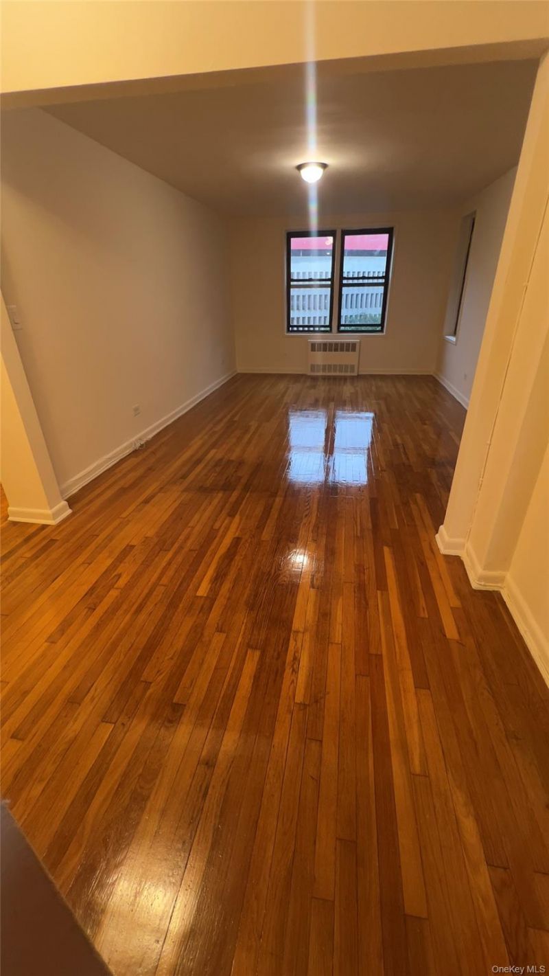 89-20 55th Avenue, Unit 4J, Elmhurst, NY 11373 Main Photo