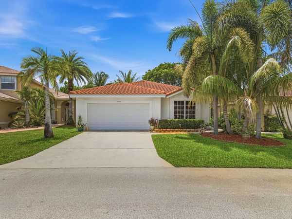 2036 NW 183rd Circle, Pembroke Pines, FL 33029