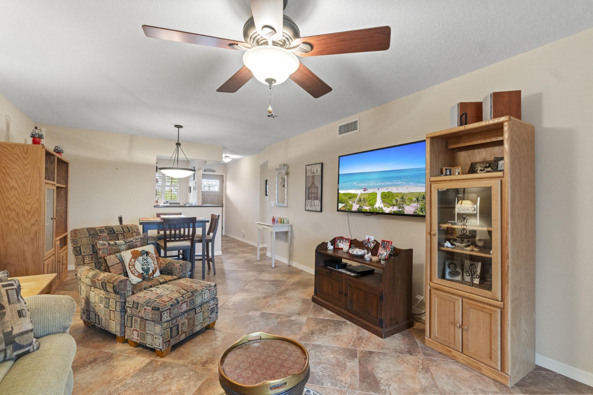 2615 NE 1st Court, Unit 403, Boynton Beach, FL 33435 Photo