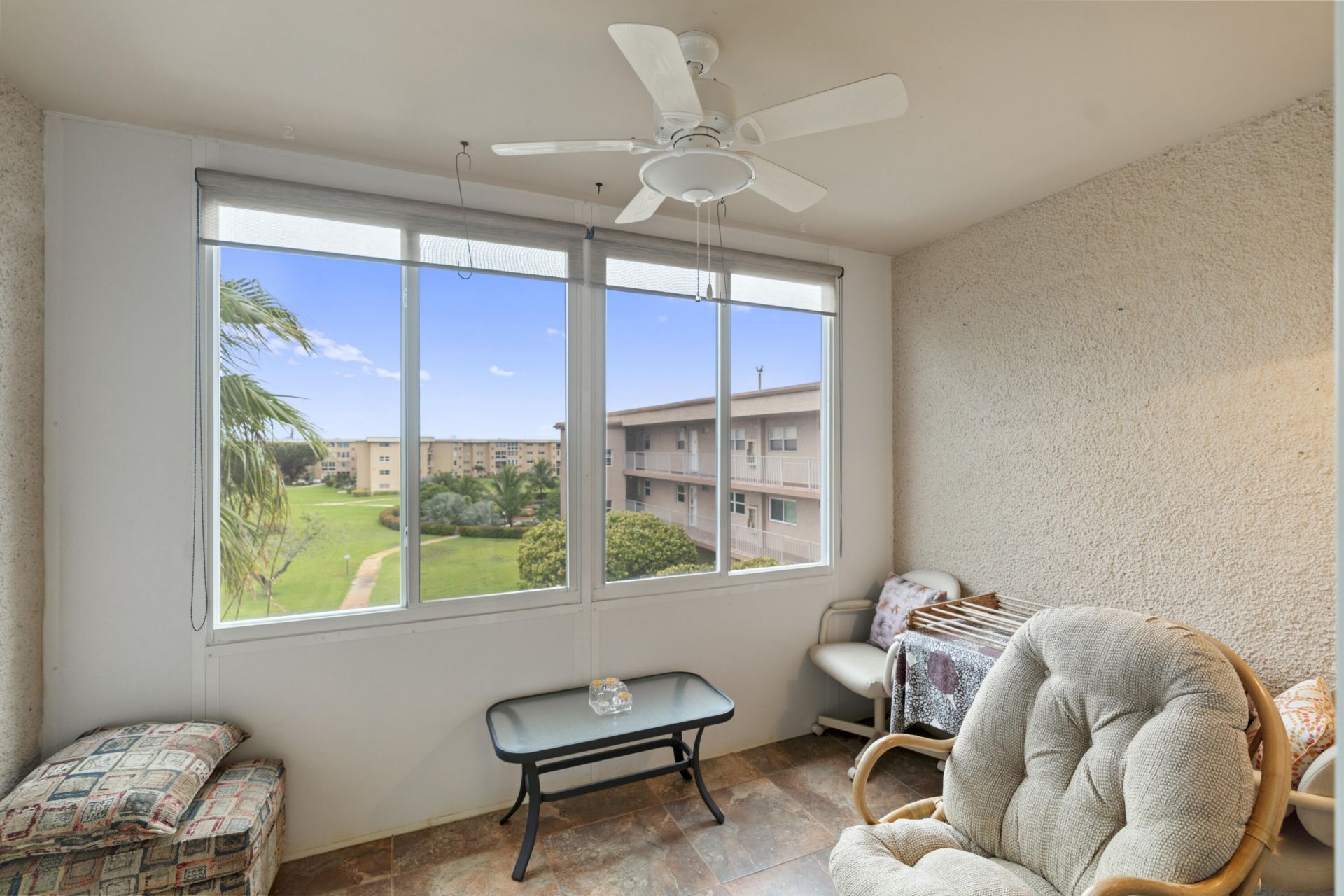 2615 NE 1st Court, Unit 403, Boynton Beach, FL 33435 Photo