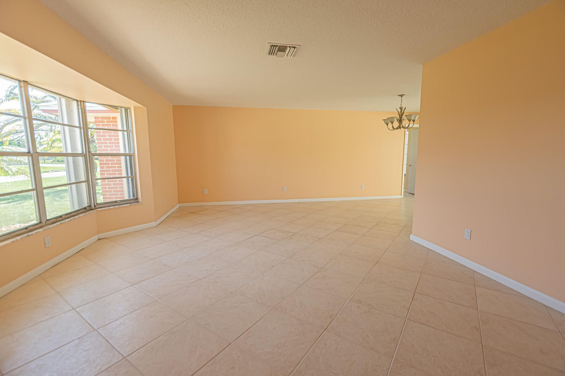 1934 SE Tickridge Road, Port Saint Lucie, FL 34952 Photo