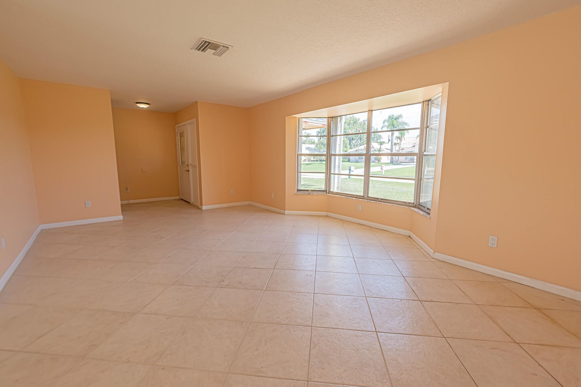1934 SE Tickridge Road, Port Saint Lucie, FL 34952 Photo