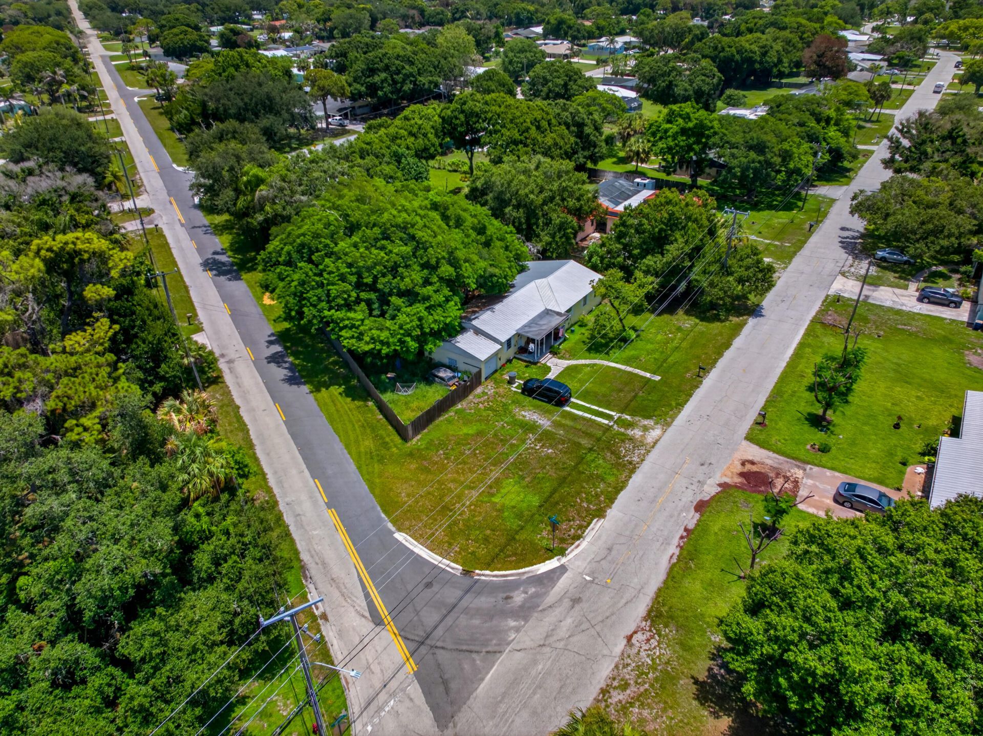 1054 Trinidad Avenue, Fort Pierce, FL 34982 Photo