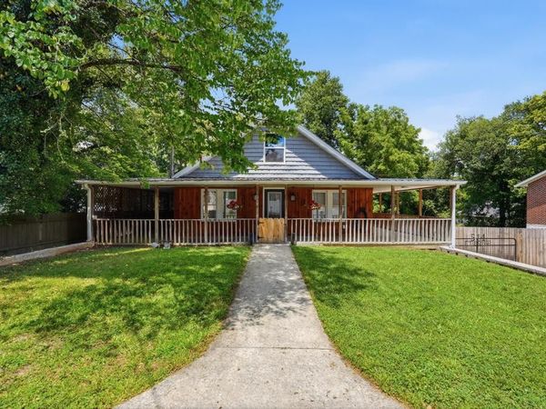 514 E 1st St , Cookeville, TN 38501