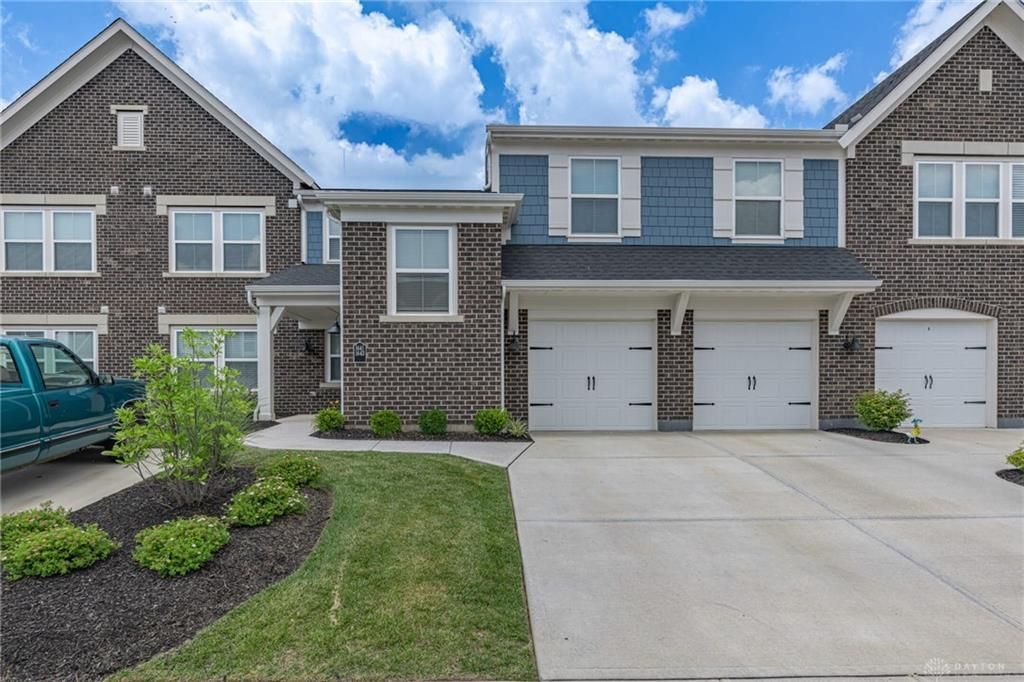 1643 Honey Tree Pl, Sugarcreek Township, OH 45459 Main Photo