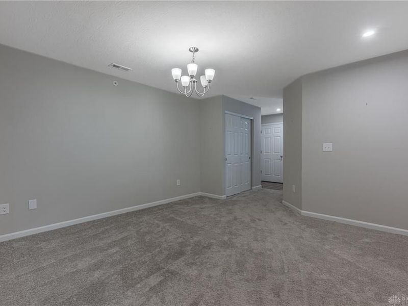 1643 Honey Tree Pl, Sugarcreek Township, OH 45459 Photo 5