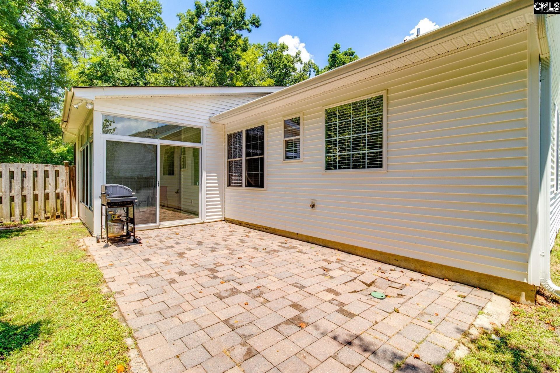 621 Harmon Street  Photo 26