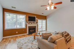 621 Harmon Street  photo 4