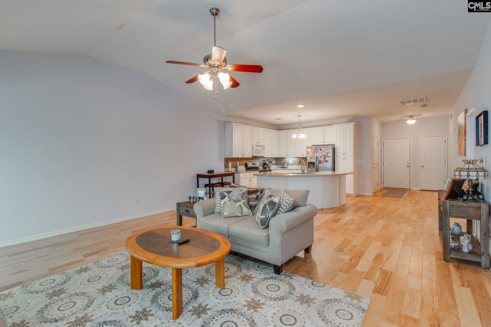 621 Harmon Street  Photo 8