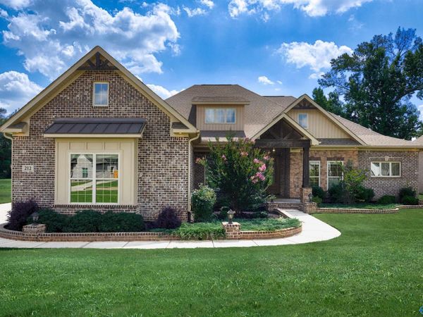 212 Idle Creek Drive, Huntsville, AL 35811