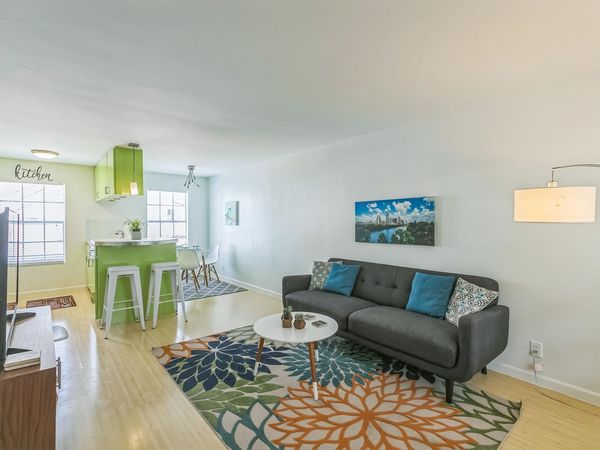 300 Crockett ST, Unit 210, Austin, TX 78704
