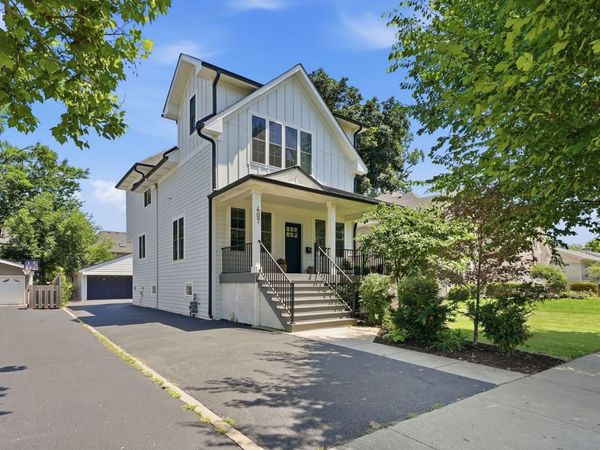 407 S West Avenue , Elmhurst, IL 60126