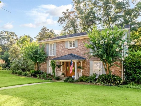 424 Pine Court, Mobile, AL 36608