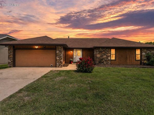 539 E Erie Street , Springfield, MO 65807