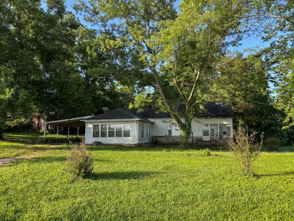 103 Pirate Lane , Crane, MO 65633