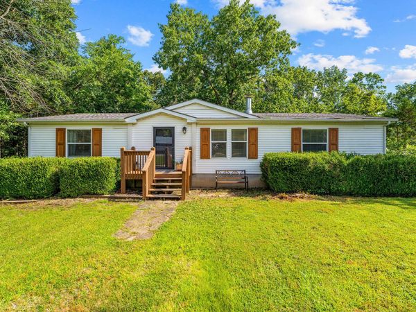 750 Lake Road , Shell Knob, MO 65747
