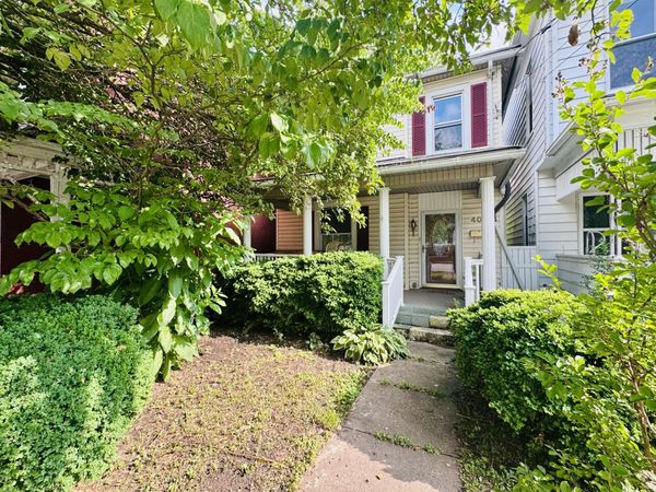 403 Pine ST , Clifton Forge, VA 24422
