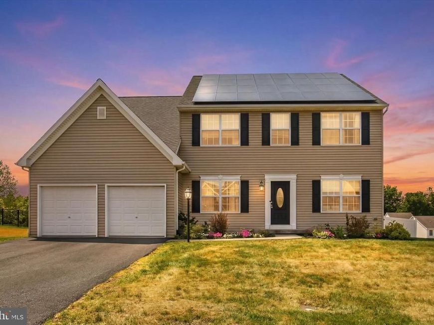 627 Saddle Road, Palmyra, PA 17078 Main Photo