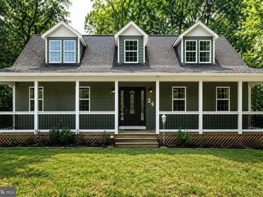 24 POINTER LANE, ZION CROSSROADS, VA 22942