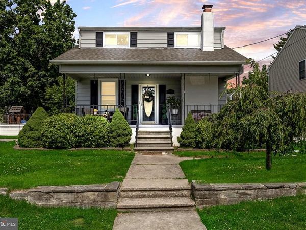 109 N COLES AVENUE, MAPLE SHADE, NJ 08052