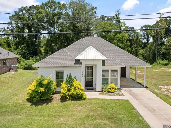 7645 Kristene Ave, Zachary, LA 70791