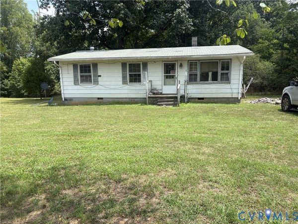 1310 Redd Shop Road, Farmville, VA 23901