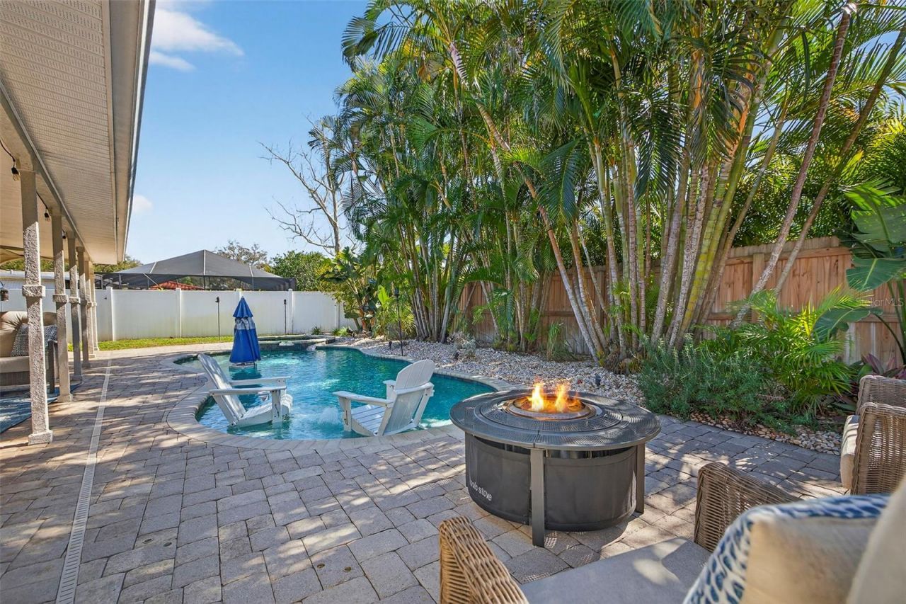 1122 45th Avenue Ne, Saint Petersburg, FL 33703 Photo