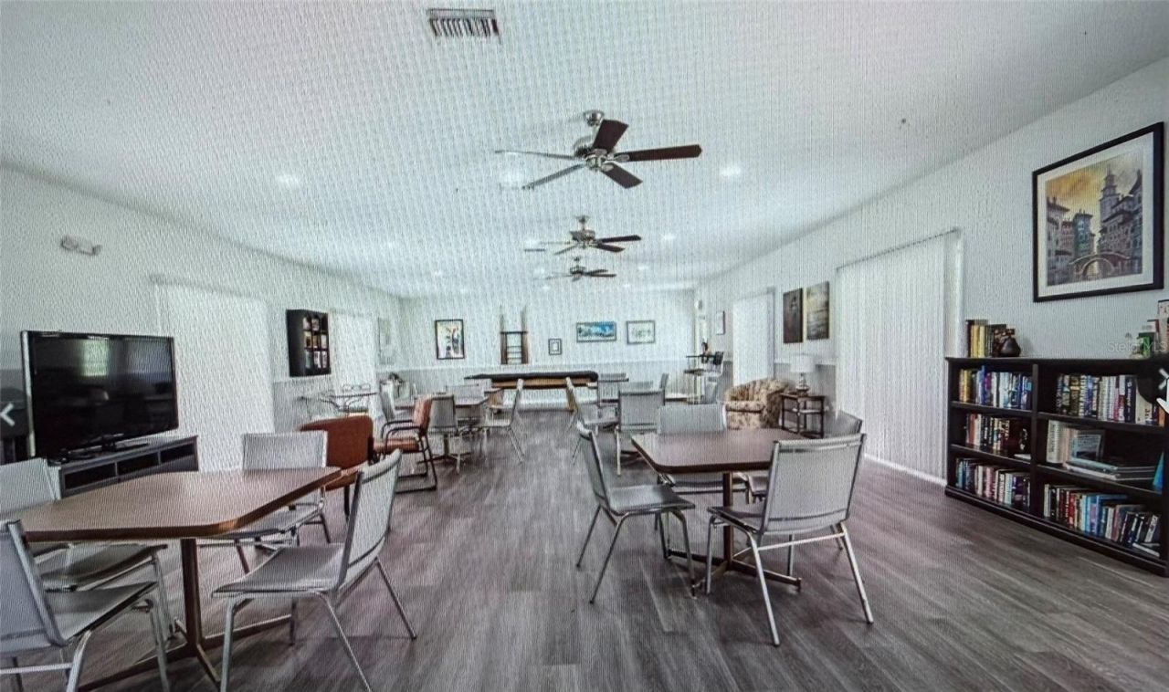 8100 Dr Martin Luther King Jr Street N, Unit 208, Saint Petersburg, FL 33702 Photo
