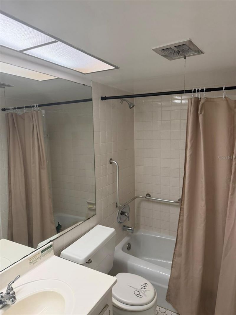 8100 Dr Martin Luther King Jr Street N, Unit 208, Saint Petersburg, FL 33702 Photo