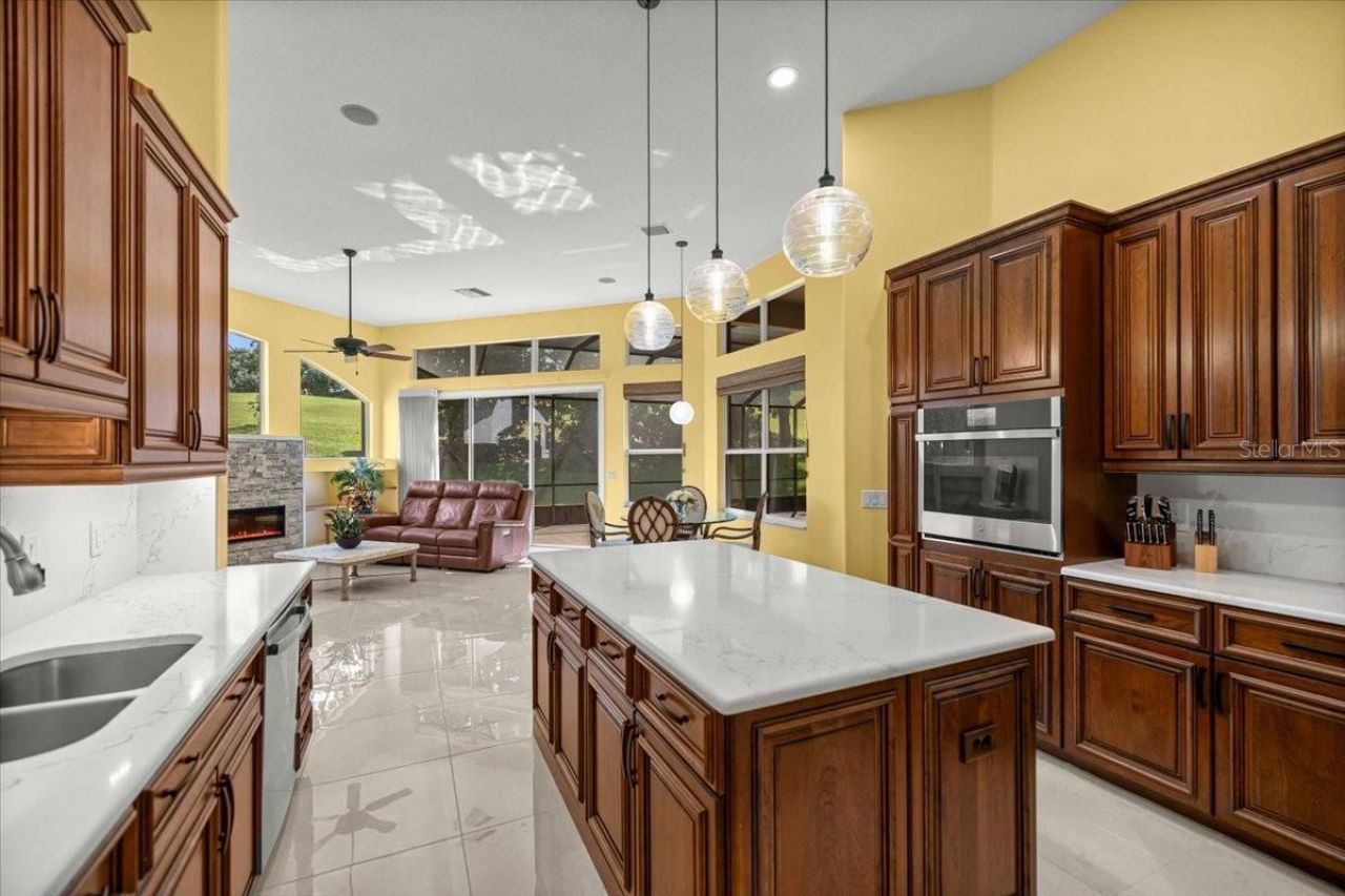 1861 N Eagle Chase Drive, Hernando, FL 34442 Photo
