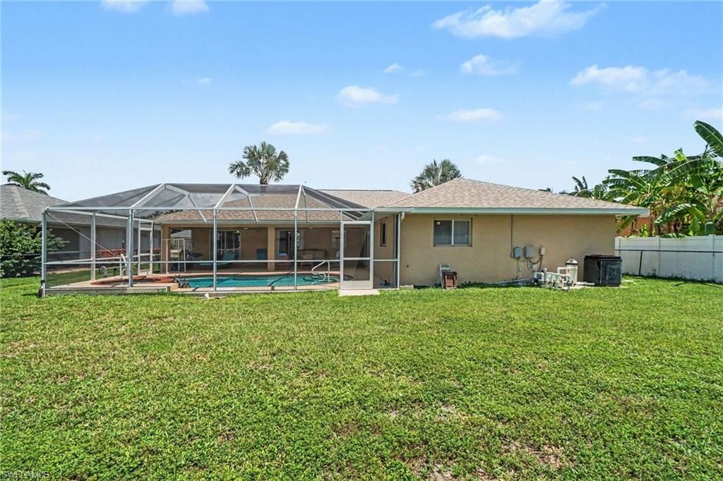 1714 SE 21st Ter, Cape Coral, FL 33990 Photo