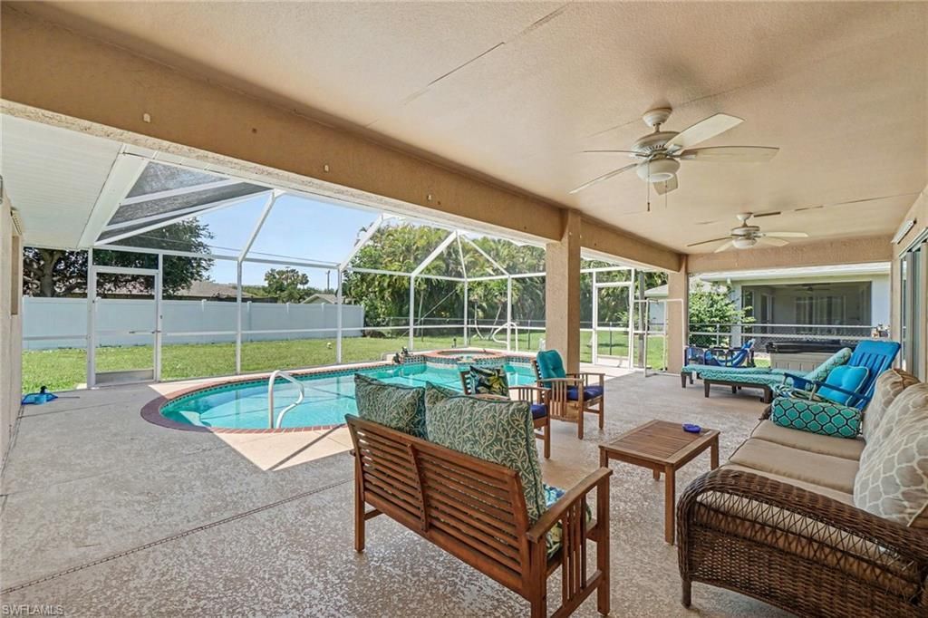1714 SE 21st Ter, Cape Coral, FL 33990 Photo