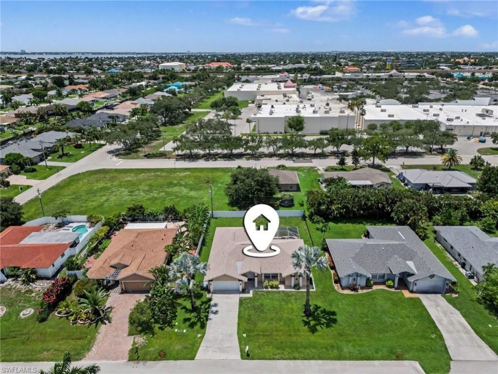1714 SE 21st Ter, Cape Coral, FL 33990 Photo