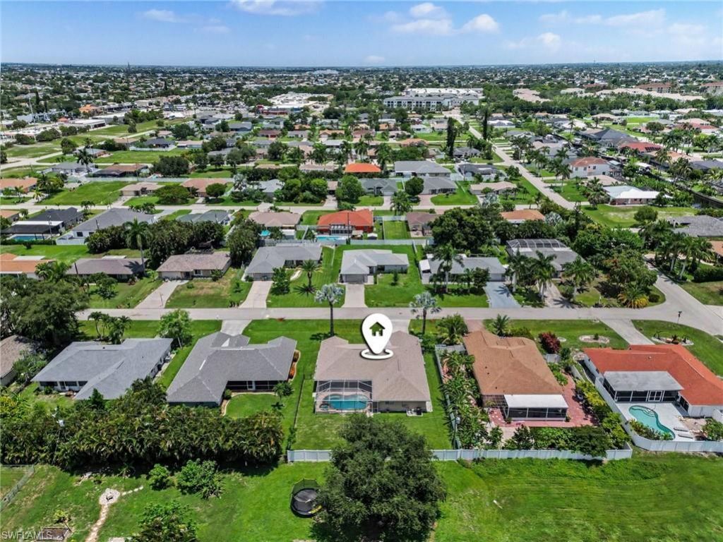 1714 SE 21st Ter, Cape Coral, FL 33990 Photo