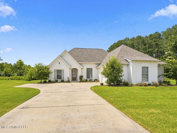 633 Wild Horse Lane, Brandon, MS 39042