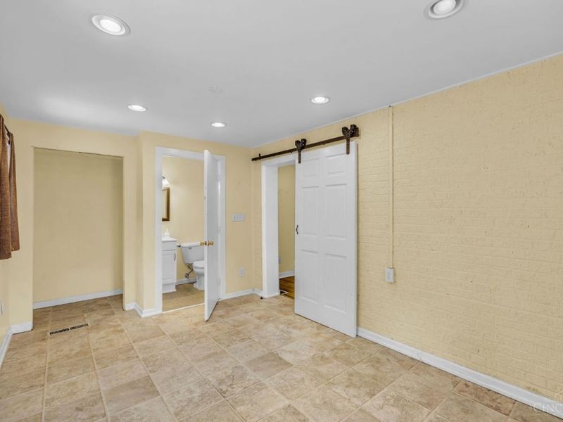 3725 Norwich Lane, Cincinnati, OH 45220 Photo 10