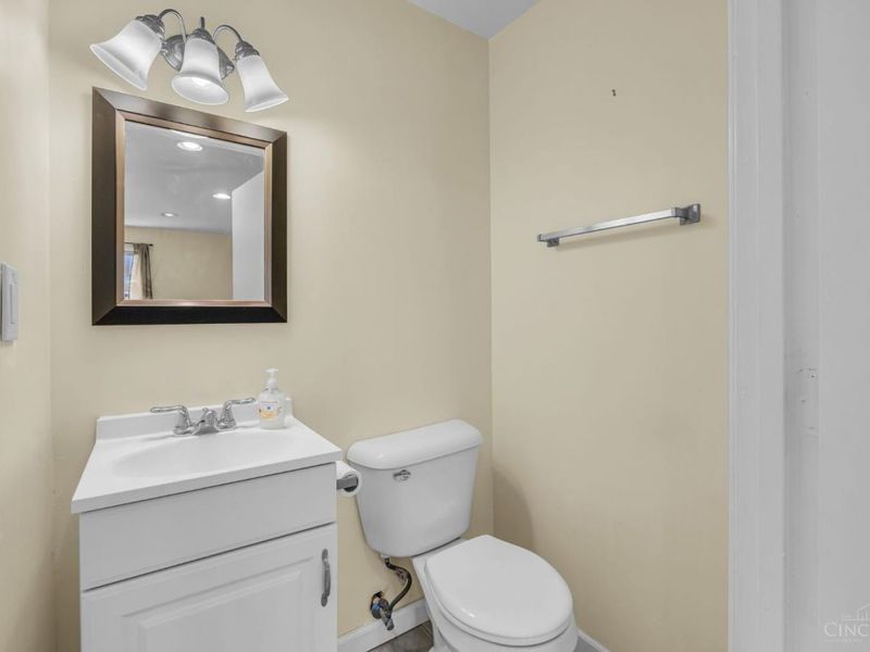3725 Norwich Lane, Cincinnati, OH 45220 Photo 11