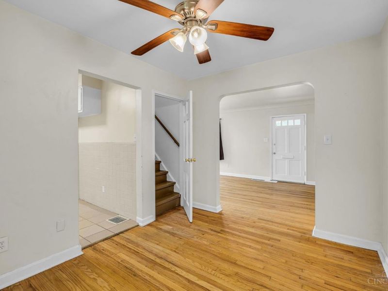 3725 Norwich Lane, Cincinnati, OH 45220 Photo 17