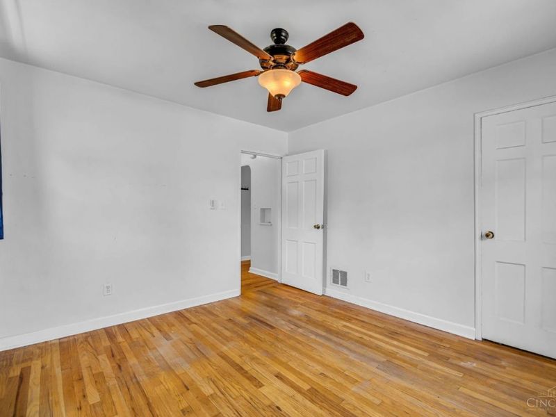 3725 Norwich Lane, Cincinnati, OH 45220 Photo 28