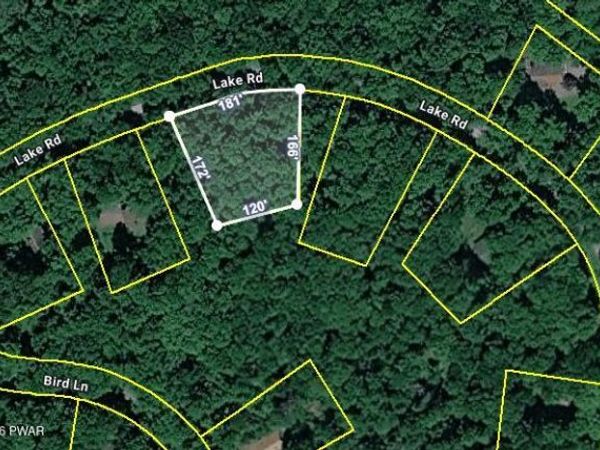 130 Lake Road , Lake Ariel, PA 18436