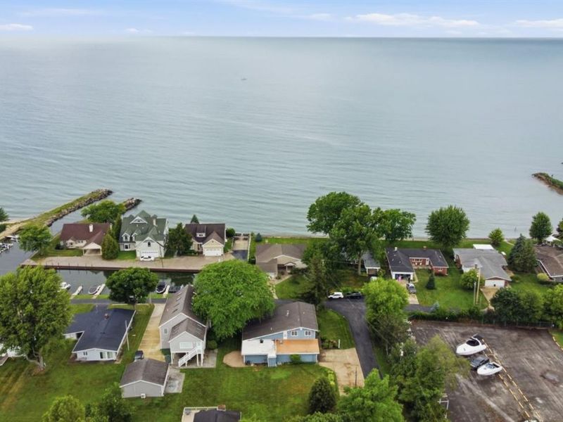 1598 N Edgewater Drive, Port Clinton, OH 43452 Photo 52