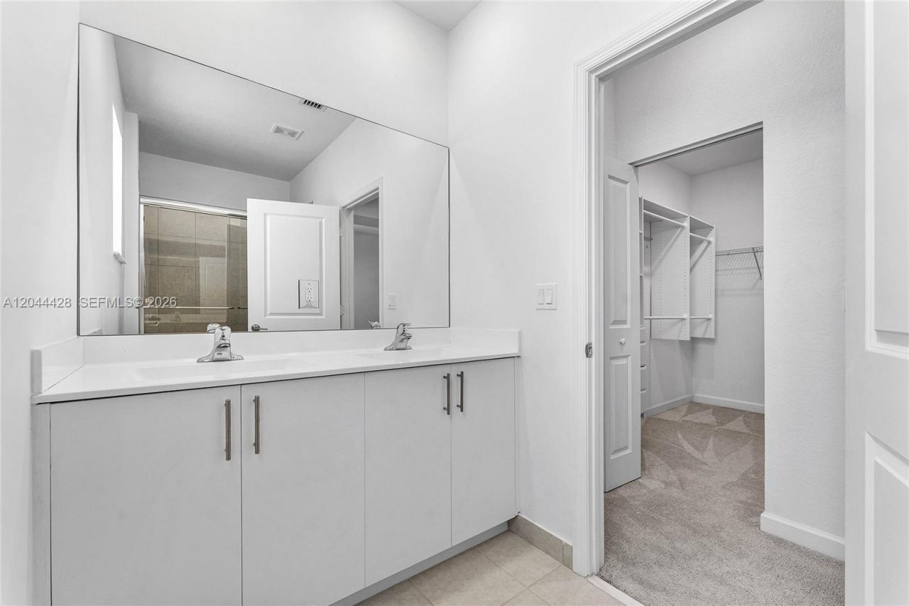 4669 NW 118th Ave , Coral Springs, FL 33076 Photo